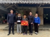 Chi đoàn 6FF18 tải ứng dụng Khu vực 2 - Tuyên Quang trao tặng quà Tết cho học sinh có hoàn cảnh khó khăn tại xã Hàm Yên,tỉnh Tuyên Quang